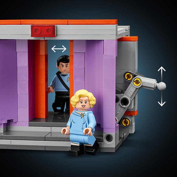 LEGO Icons Star Trek: U.S.S. Enterprise NCC-1701 Bridge 11385 detail