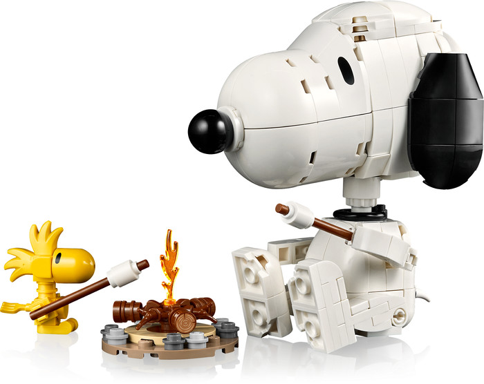 LEGO Ideas Peanuts: Snoopys Hundehütte 21368 detail