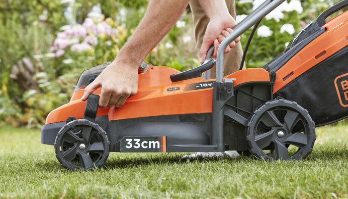 BLACK+DECKER BCMW3318L2-QW null