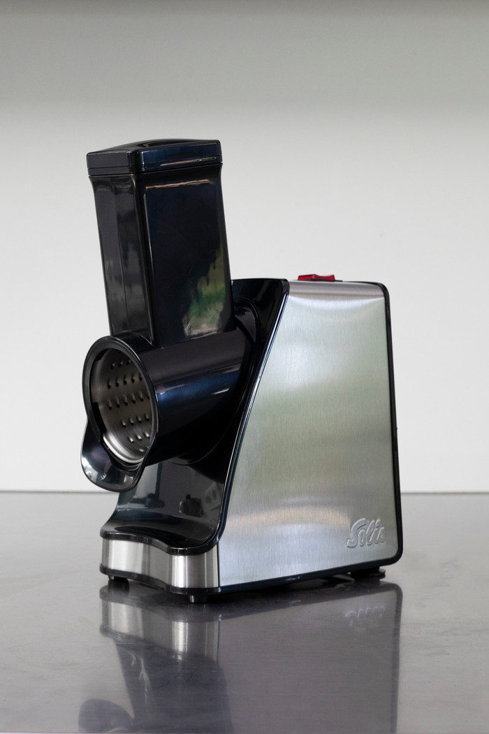 Solis Slice & More Type 8401 product in use