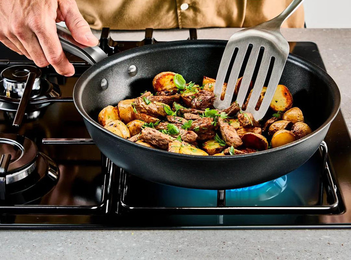 Tefal Experience Bratpfannenset 24 cm und 28 cm produkt in gebrauch