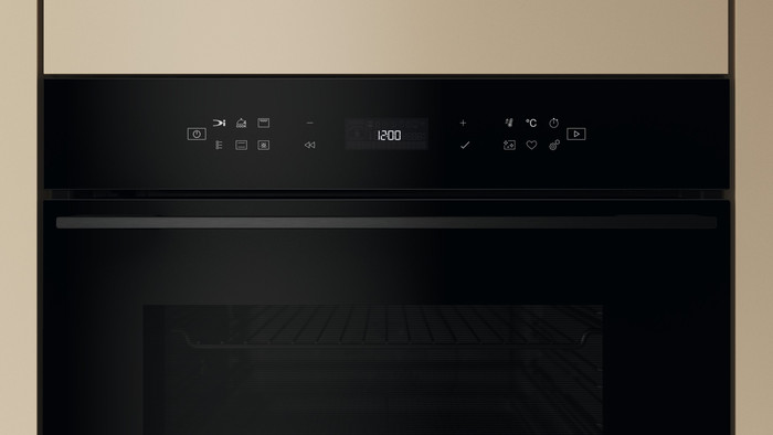 Bauknecht BBI7 310C PIZZA detail