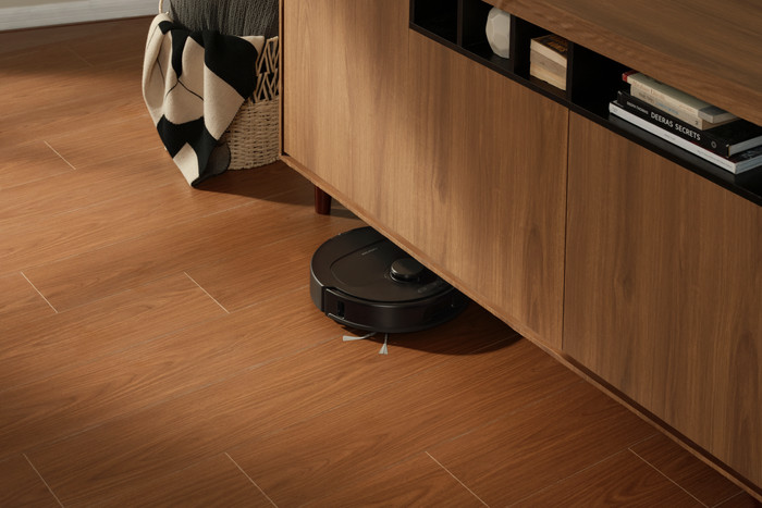Roborock Qrevo S ProX Black product in use