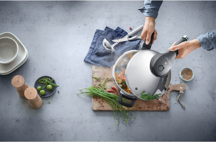 WMF Perfect Premium Schnellkochtopf 6,5 l produkt in gebrauch