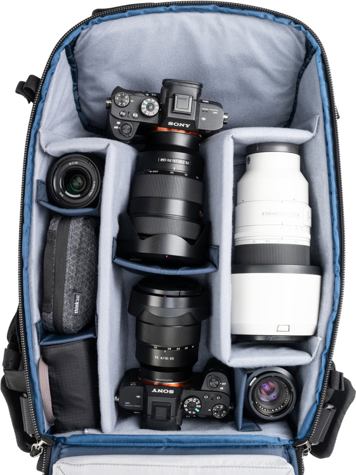 Think Tank DarkLight Reiserucksack 20L Schwarz innen