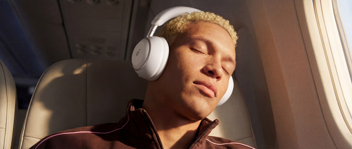 soundcore Space 2 Weiß produkt in gebrauch