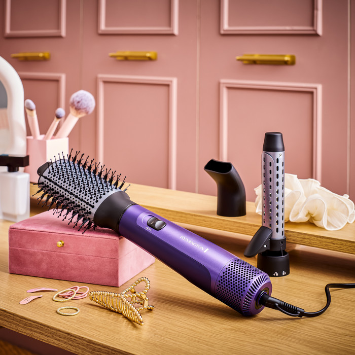 Remington Gloss Air Styler AS9350 produkt in gebrauch