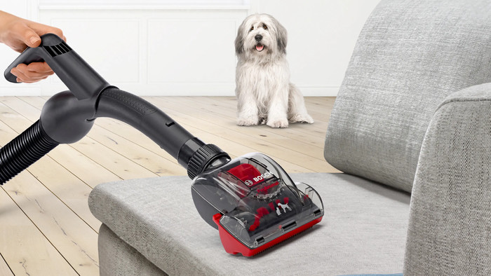 Bosch Serie 6 ProAnimal BGC41PET produkt in gebrauch
