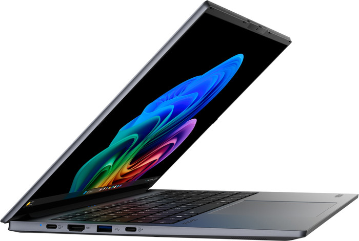 Medion SPRCHRGD 16 S1 OLED - 62744 - 16" - Intel Core Ultra 7 - 32GB RAM/1TB SSD linke seite