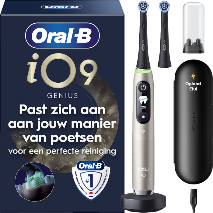 Oral-B iO 9 Gold mit schwarzer Aufsteckbürste zubehör