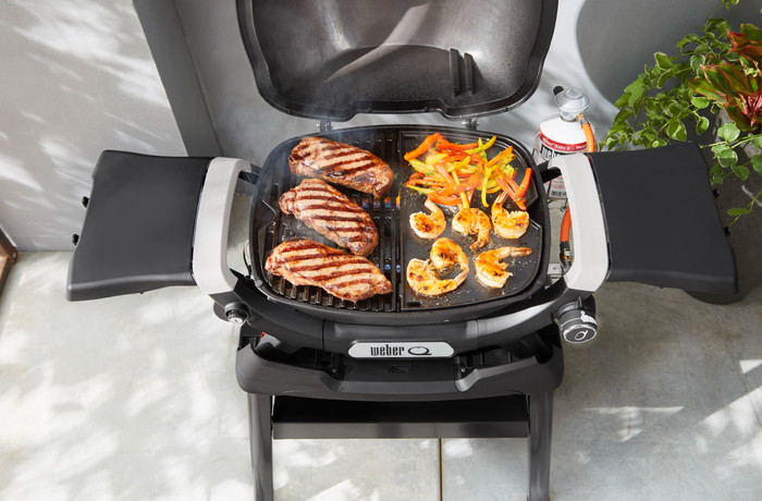 Weber Halbe Plancha für Q 1100N/Q 1200N produkt in gebrauch
