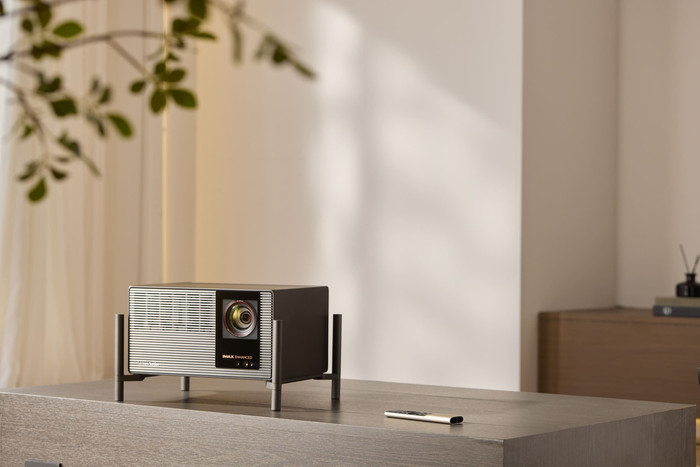 XGIMI Titan Noir produkt in gebrauch