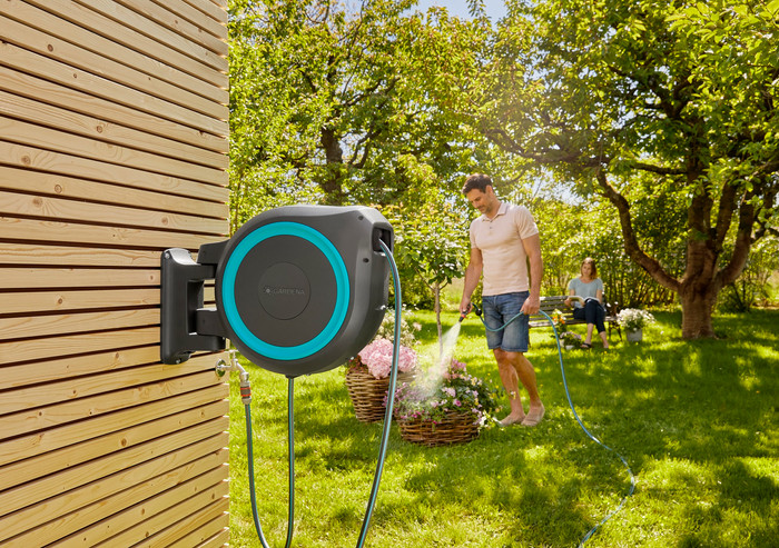 GARDENA Wall Hose Box 35 RollUp XL product in use