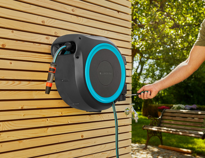 GARDENA Wall Hose Box 35 RollUp XL product in use