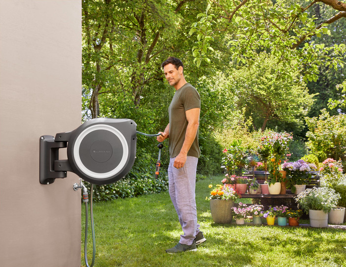 GARDENA Wall Hose Box 35 RollUp XL White product in use