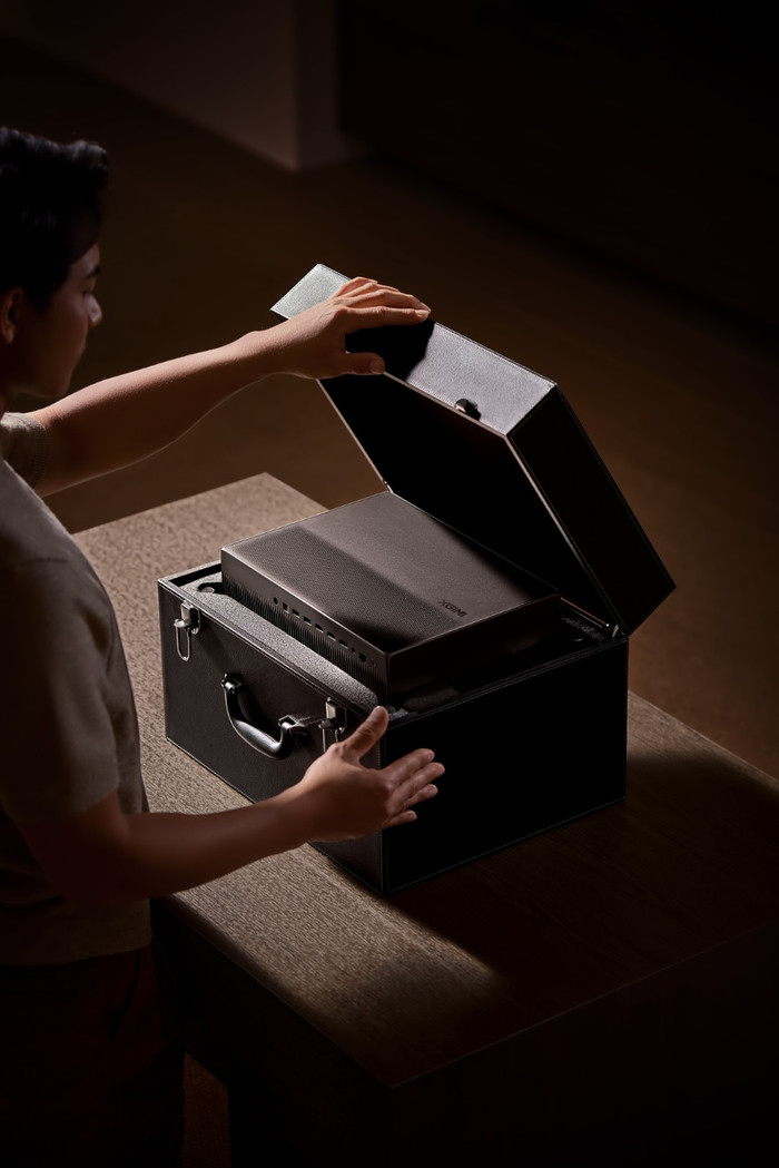 XGIMI Titan Noir produkt in gebrauch