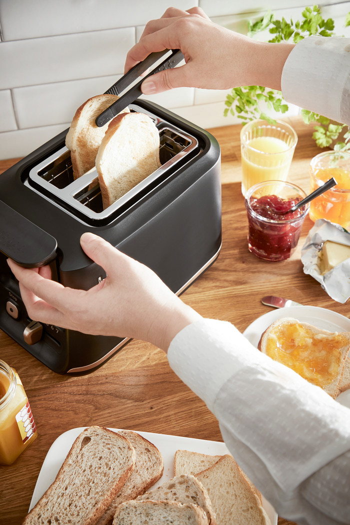 Tefal Incluedo Toaster TT5338 produkt in gebrauch