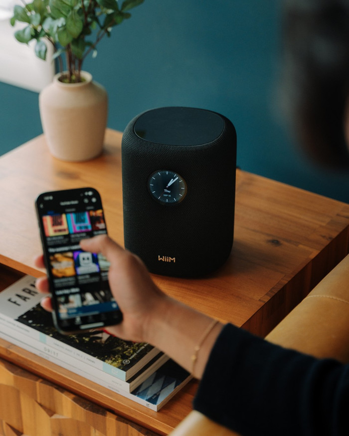 WiiM Sound Schwarz produkt in gebrauch