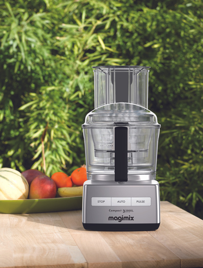 Magimix CS 3200 XL Matt Chrom produkt in gebrauch