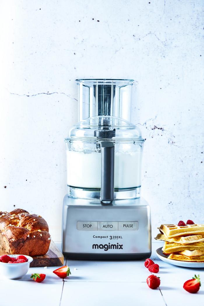 Magimix CS 3200 XL Matt Chrom produkt in gebrauch