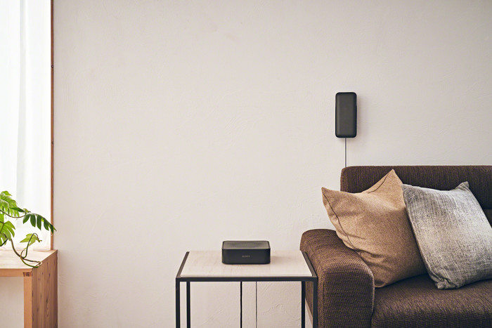 Sony HT-S40R product in use