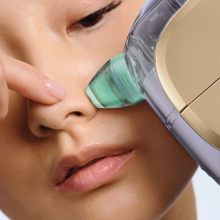 Shark FacialPro Glow + DePuffi FH320EUPL Lila produkt in gebrauch