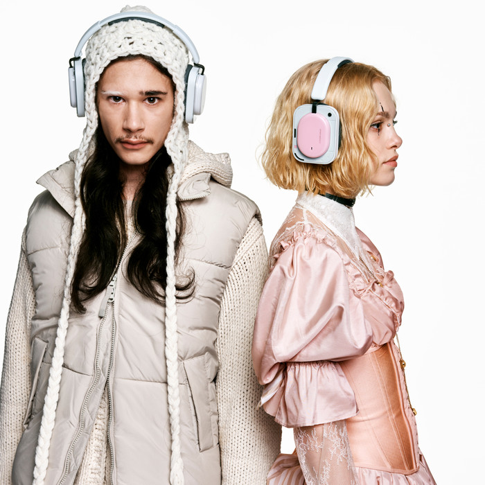 Nothing Headphone (a) Pink product in use