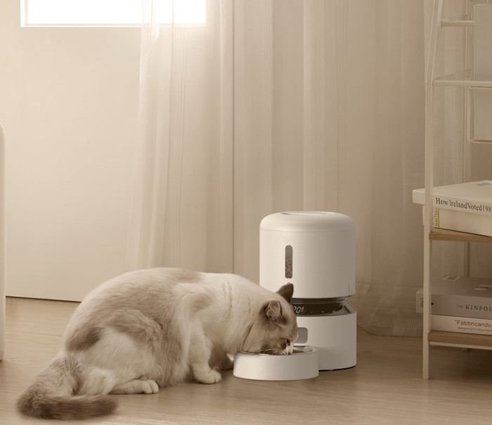 Petlibro Automatischer Futternapf PLAF005 Weiß produkt in gebrauch