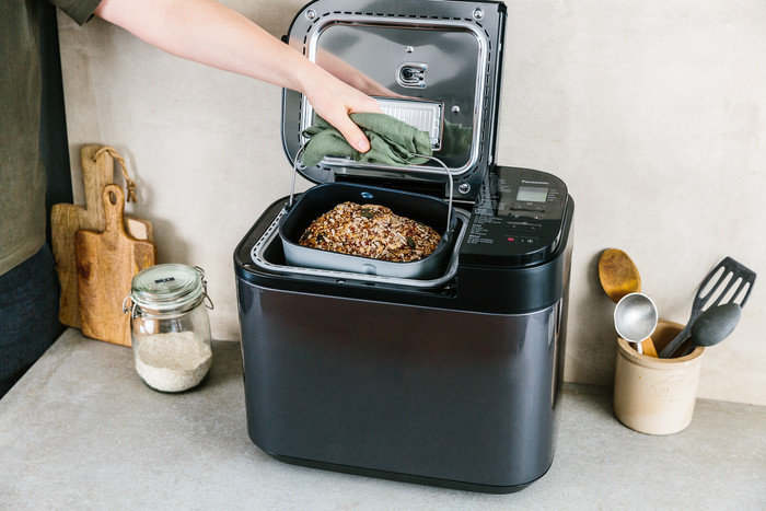 Panasonic SD-YR2540HXD Taupe product in use