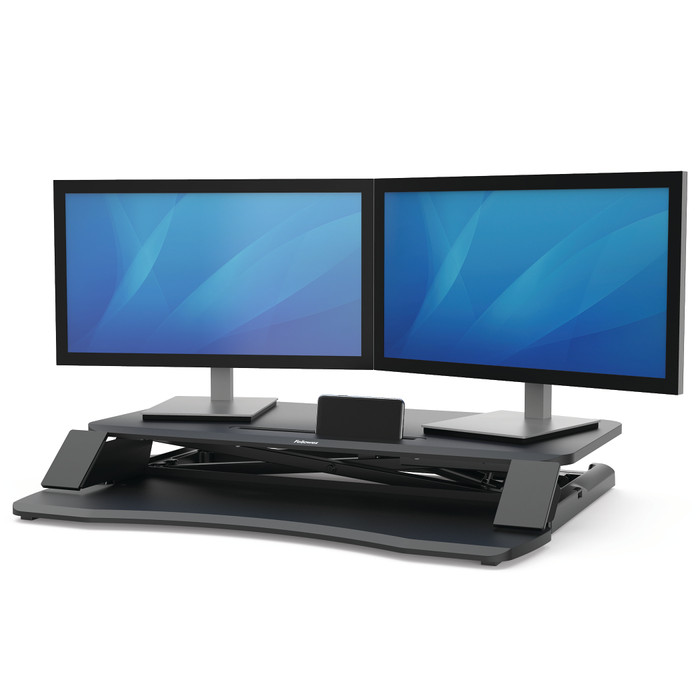 Fellowes Corsivo Sitz-Steh-Workstation Schwarz produkt in gebrauch