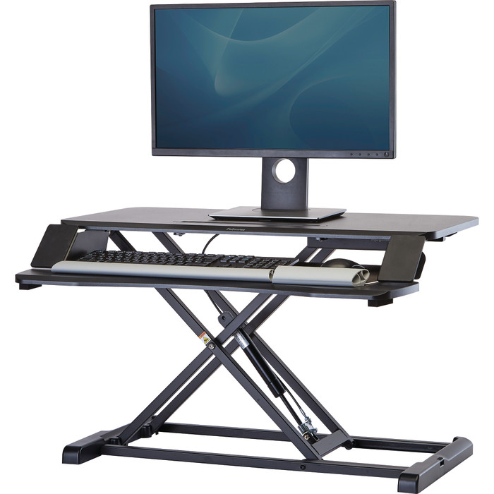 Fellowes Corsivo Sitz-Steh-Workstation Schwarz produkt in gebrauch