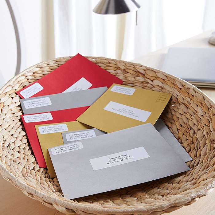 DYMO Removable Label 19x51mm 500 Units product in use