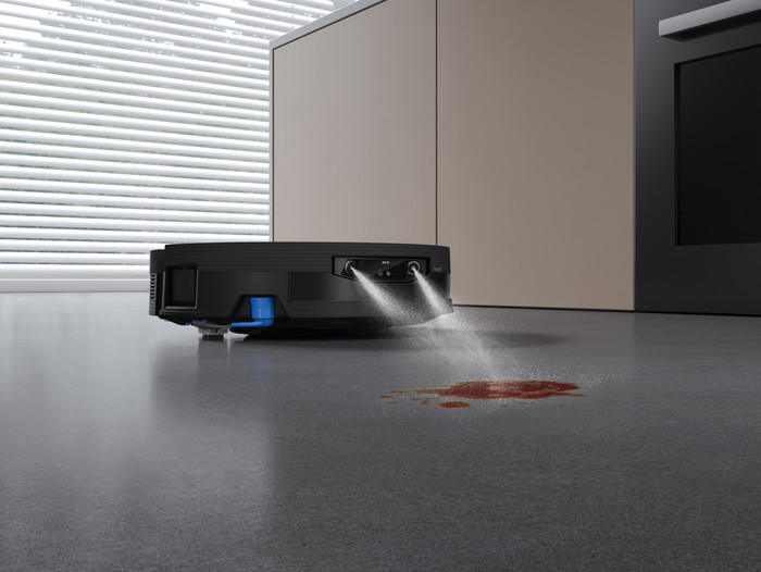 Ecovacs DEEBOT X12 OmniCyclone produkt in gebrauch