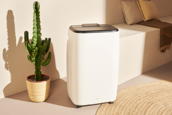 Duux North Smart 14K BTU/h Weiß produkt in gebrauch