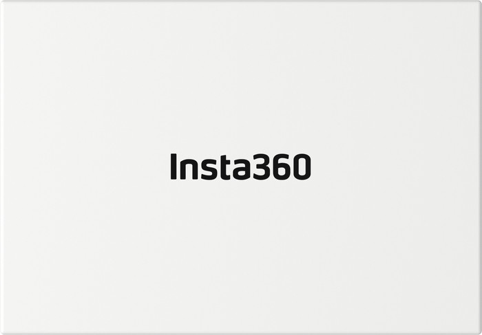 Insta360 Luna Ultra Creator Bundle Schwarz verpackung