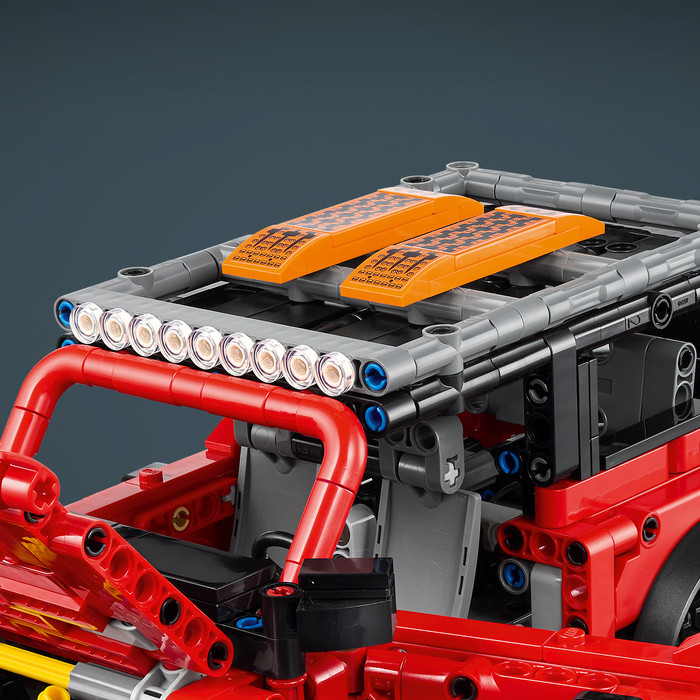 LEGO Autos Trio 42213 + 42226 + 42234 detail