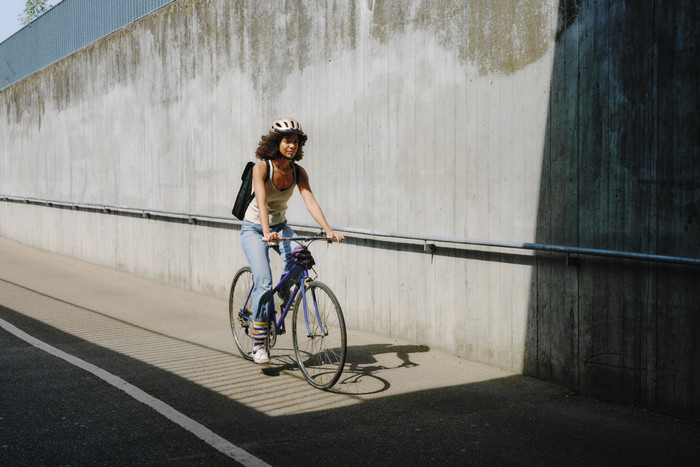 ABUS URBAN-I 4.0 ACE Gold L produkt in gebrauch