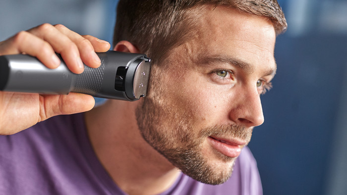 Philips Series 3000 HC3530/15 product in use