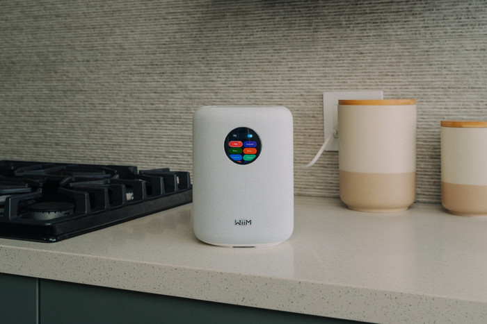 WiiM Sound Weiß produkt in gebrauch