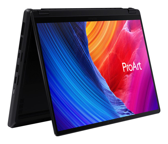 ASUS ProArt PX13 OLED HN7306EA-LX070W - 13,3" - AMD Ryzen AI MAX+ 395 - 32GB RAM/1TB SSD vorne