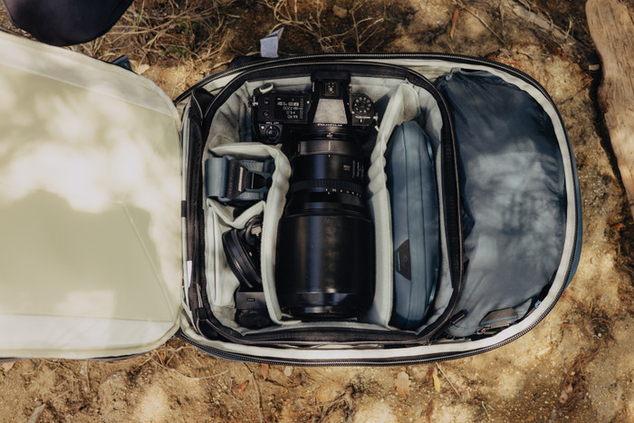 Peak Design Travel Backpack 30L Ocean inside