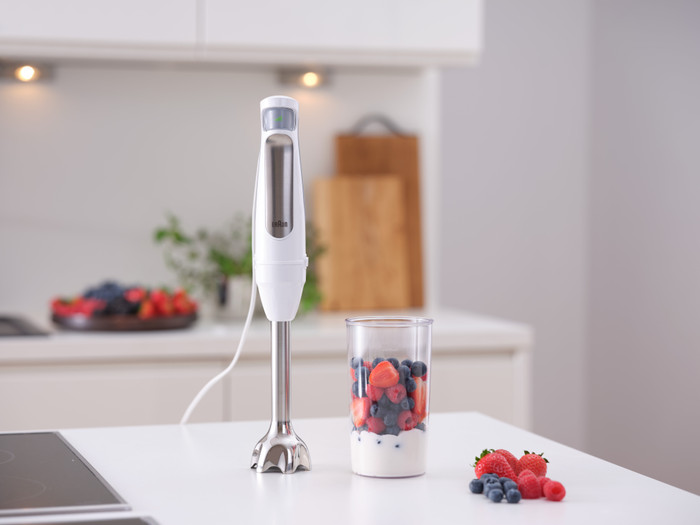 Braun MultiQuick 7 MQ7005WH Weiß produkt in gebrauch