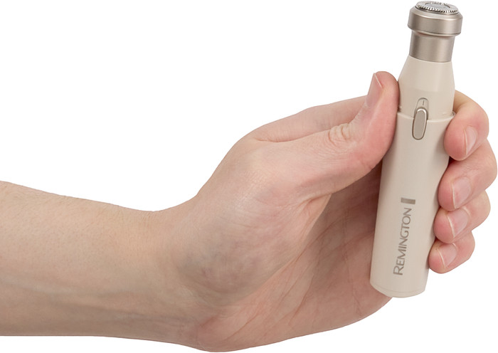 Remington BareMe 3-in-1 Facial Hair Remover WFS310 detail
