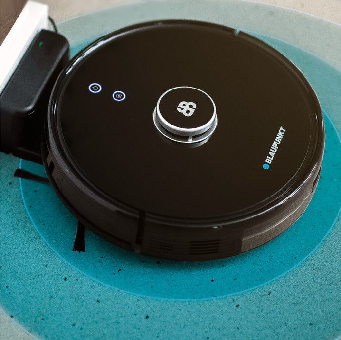 Blaupunkt Bluebot Xtreme product in use