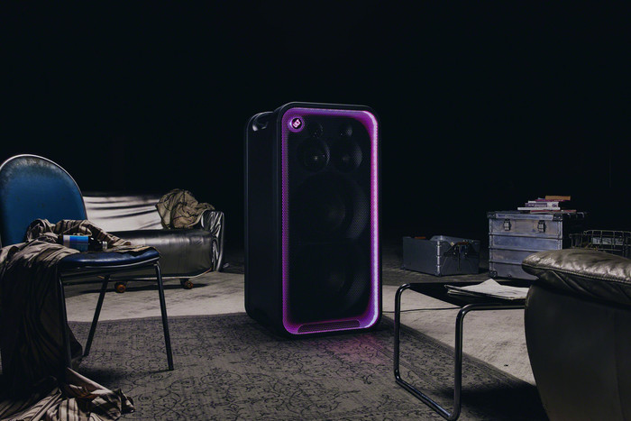 Sony ULT Tower Max product in use