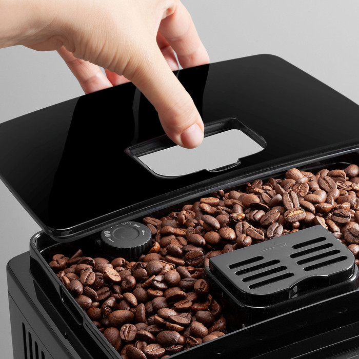 De'Longhi Magnifica S ECAM21.117.B produkt in gebrauch