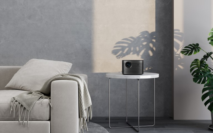 XGIMI Horizon Pro product in use