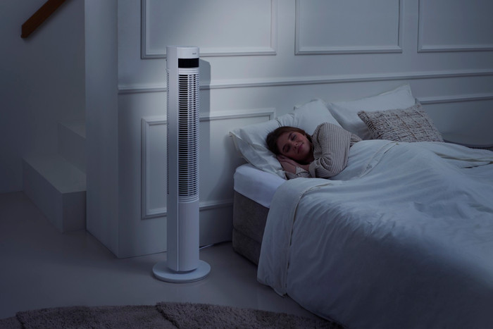 Duux Elevate Smart White product in use