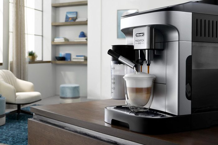 De'Longhi Magnifica EVO ECAM290.61.SB produkt in gebrauch