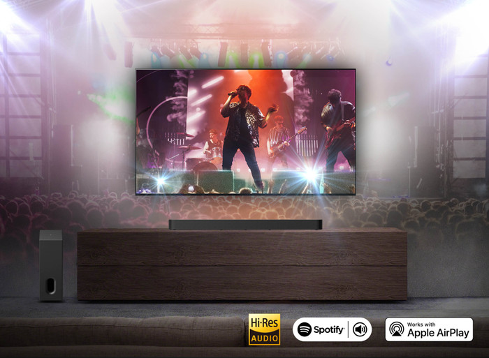 Sony BRAVIA Theatre Bar 7+S product in use
